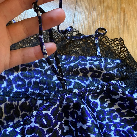 VS Silky Romper - Picture 10 of 11